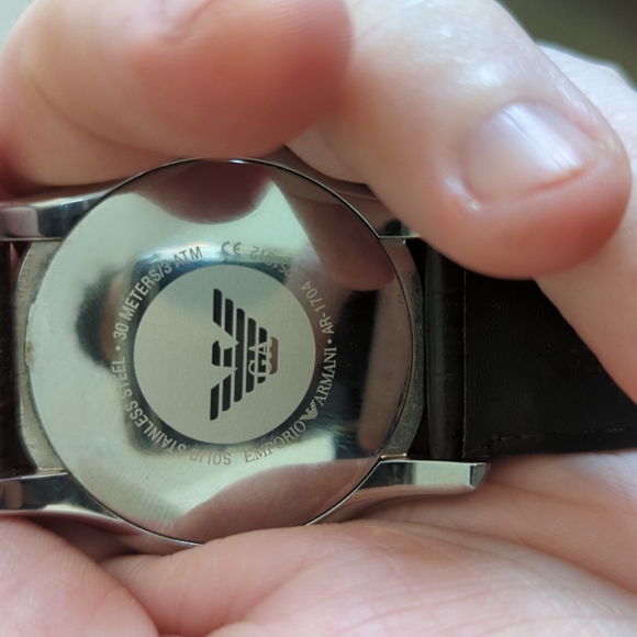 Emporio Armani watch for sale!! - Picture 3 of 4